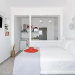 Elea Hotel 3*